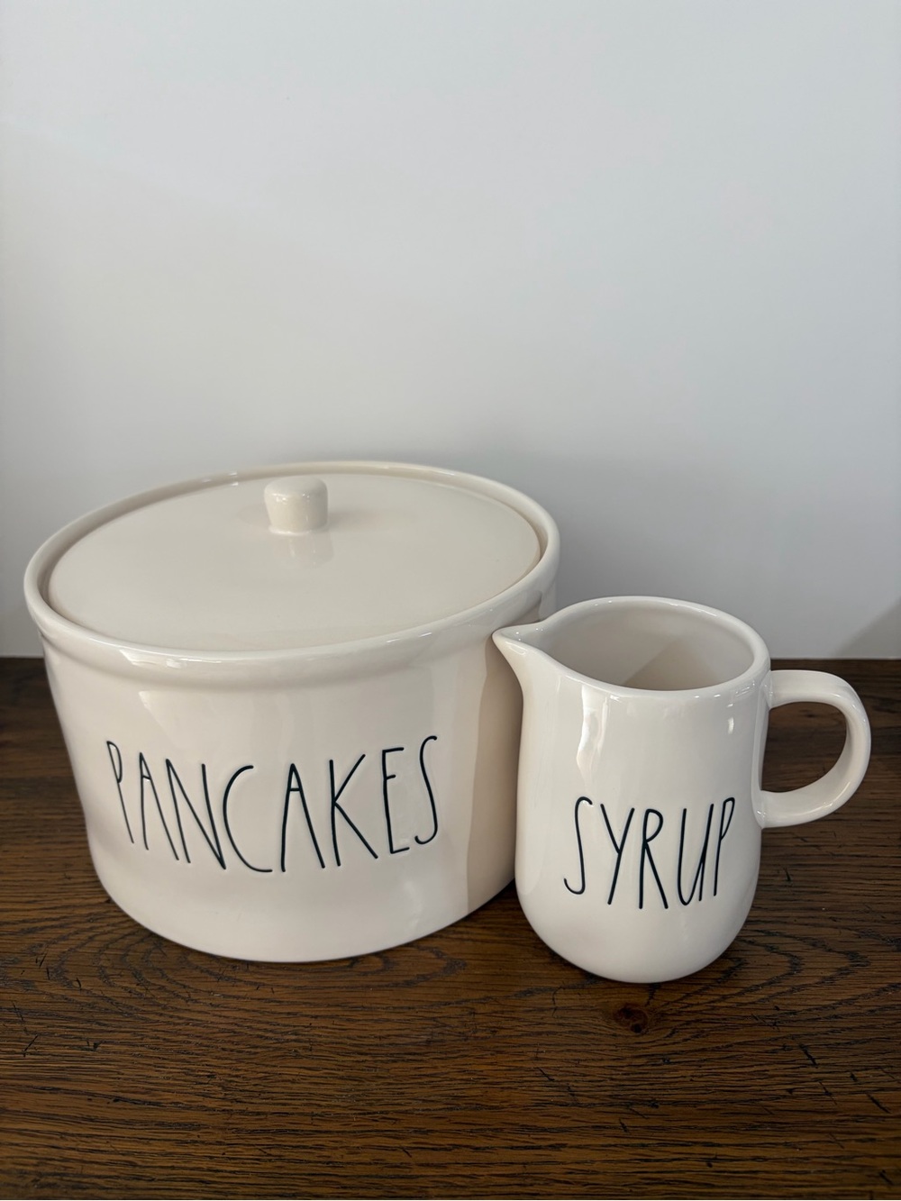 Rae Dunn By Magenta Pancake Warmer/Server with Syrup pitcher